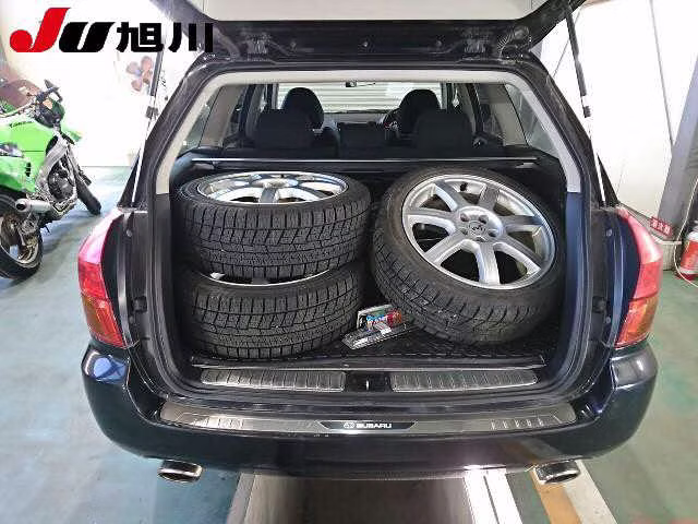SUBARU LEGACY