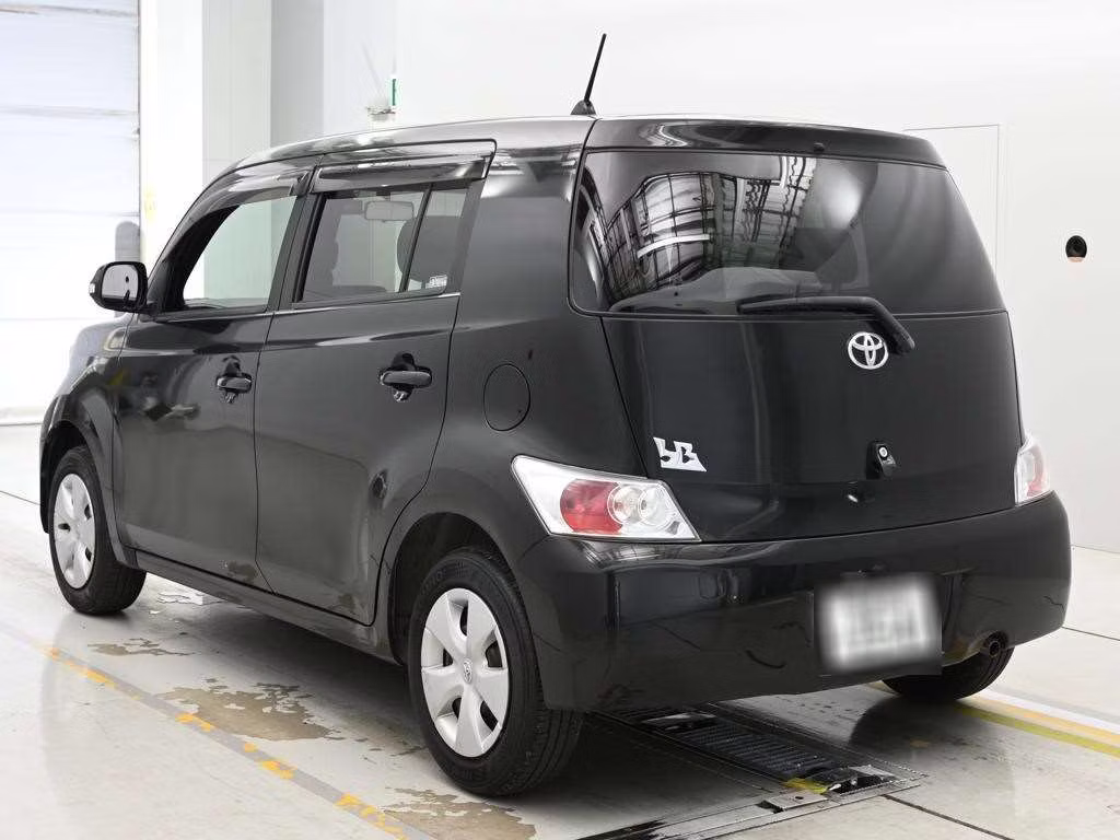 TOYOTA BB