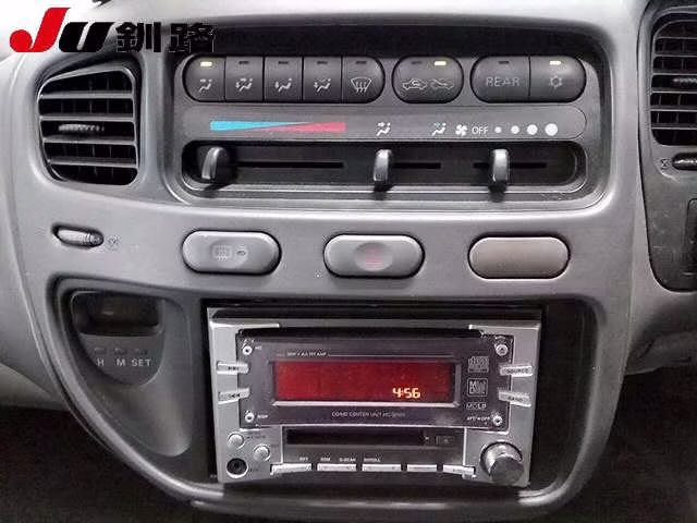 MITSUBISHI DELICA