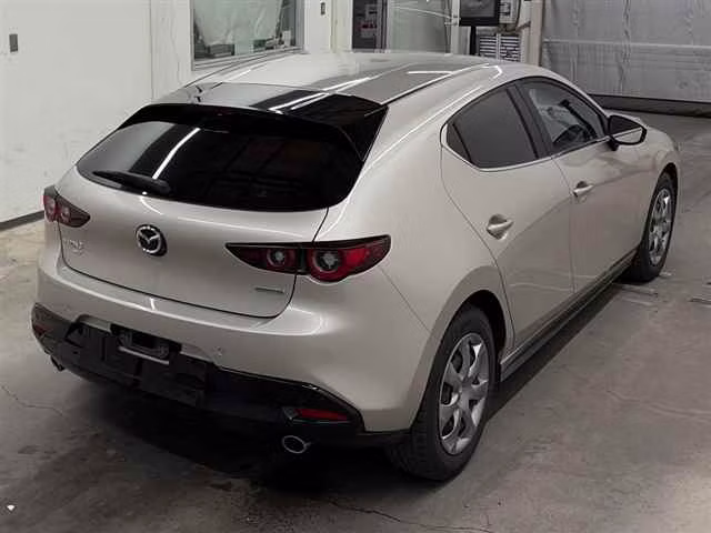 MAZDA MAZDA3