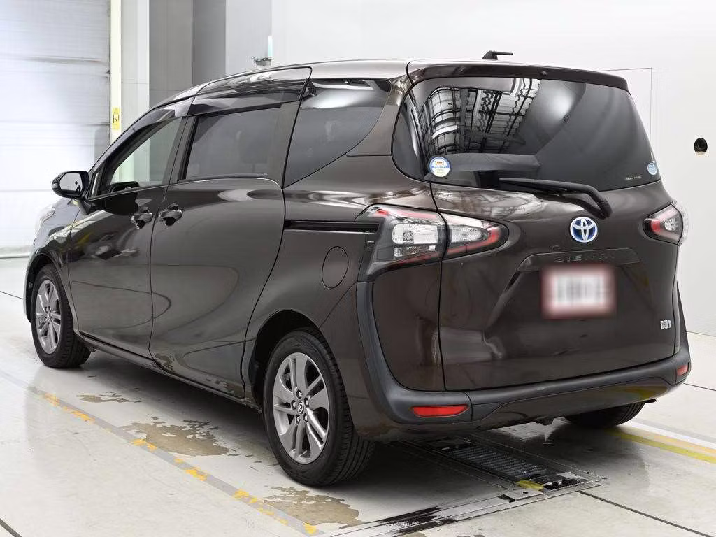 TOYOTA SIENTA