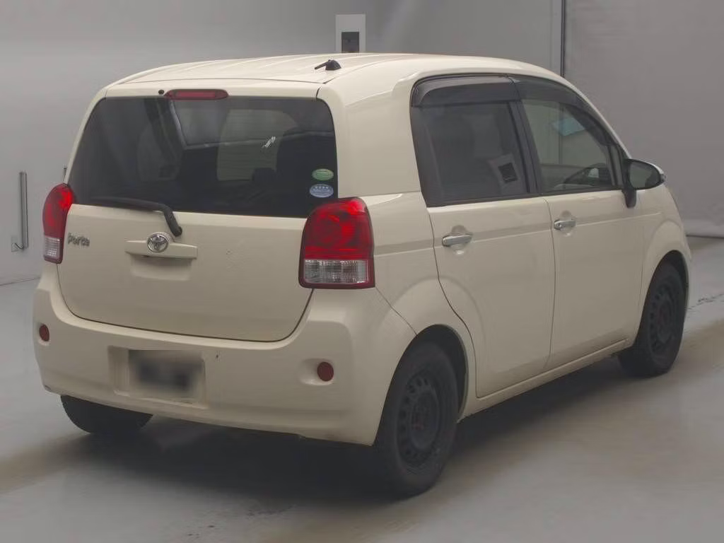 TOYOTA PORTE