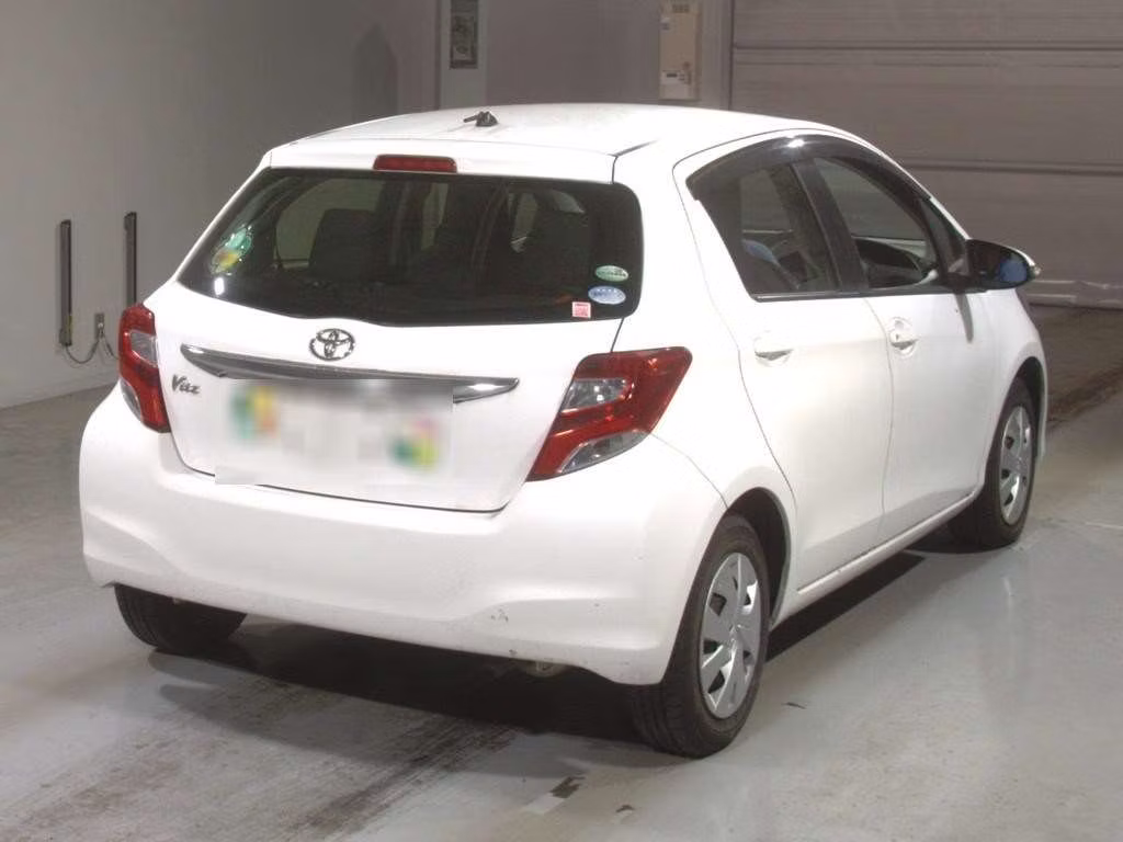 TOYOTA VITZ