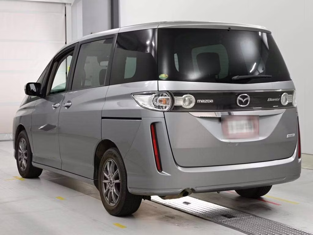 MAZDA BIANTE