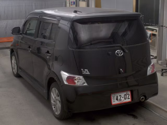 TOYOTA BB