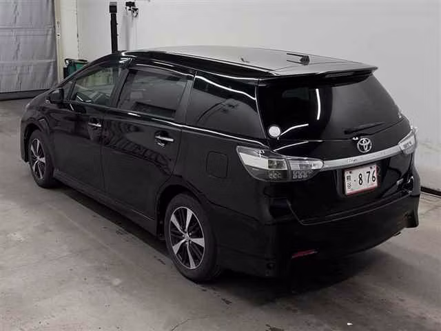 TOYOTA WISH