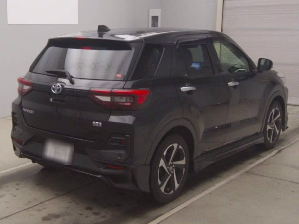 TOYOTA RAIZE