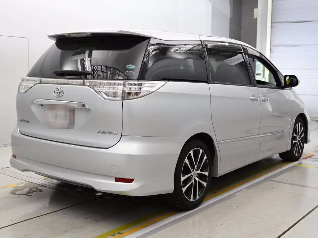 TOYOTA ESTIMA