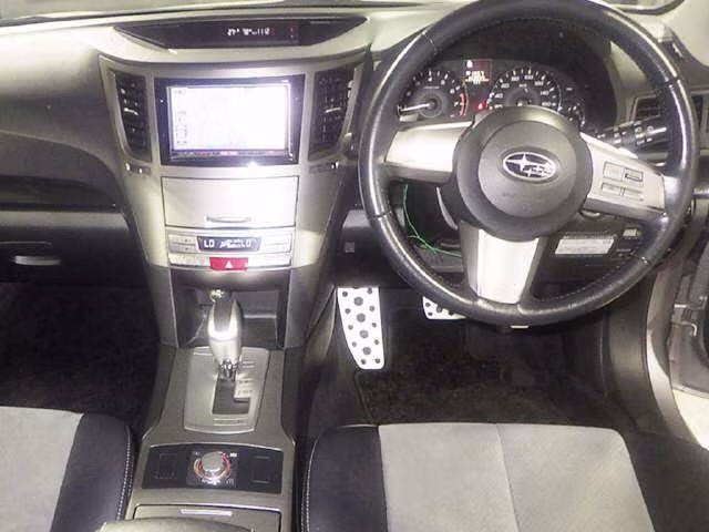 SUBARU LEGACY