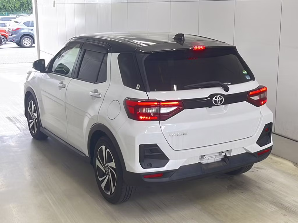 TOYOTA RAIZE