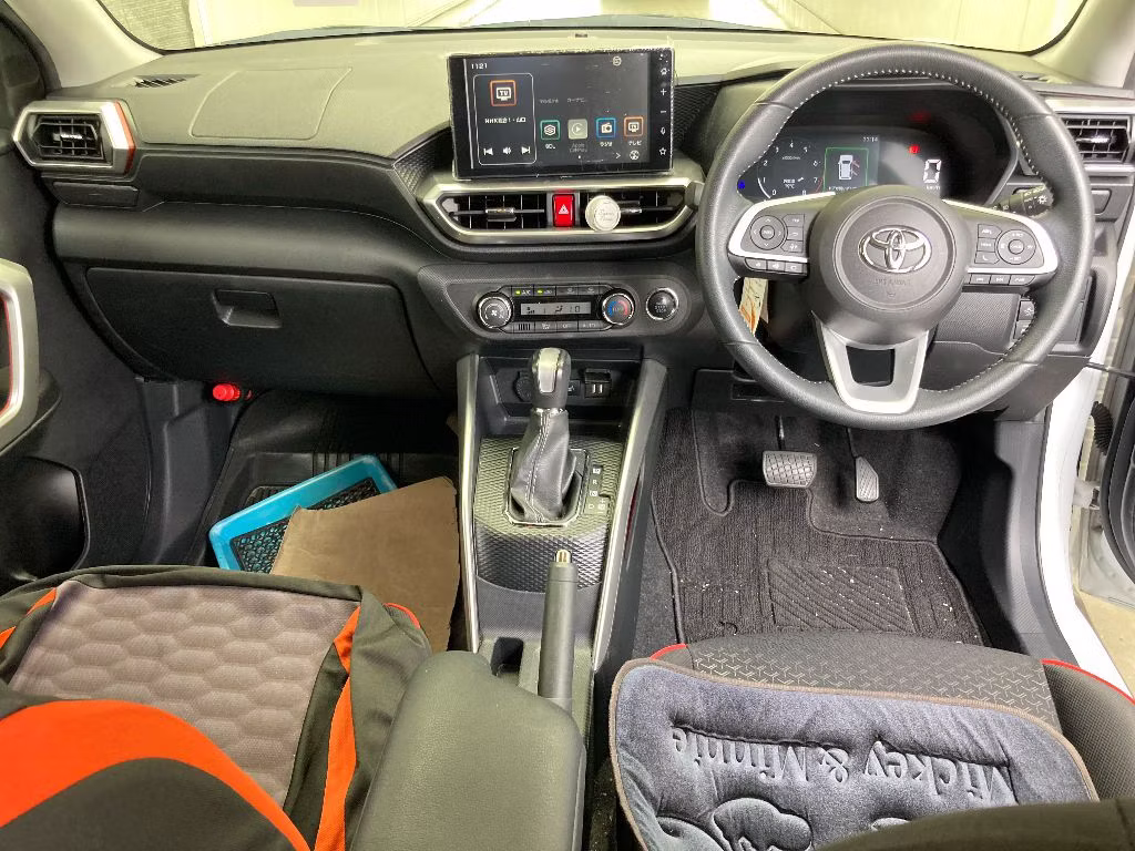TOYOTA RAIZE