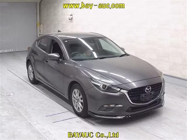 MAZDA AXELA