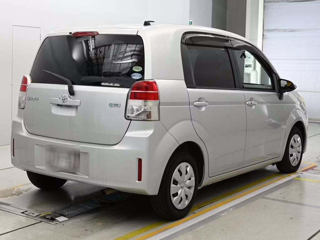 TOYOTA SPADE