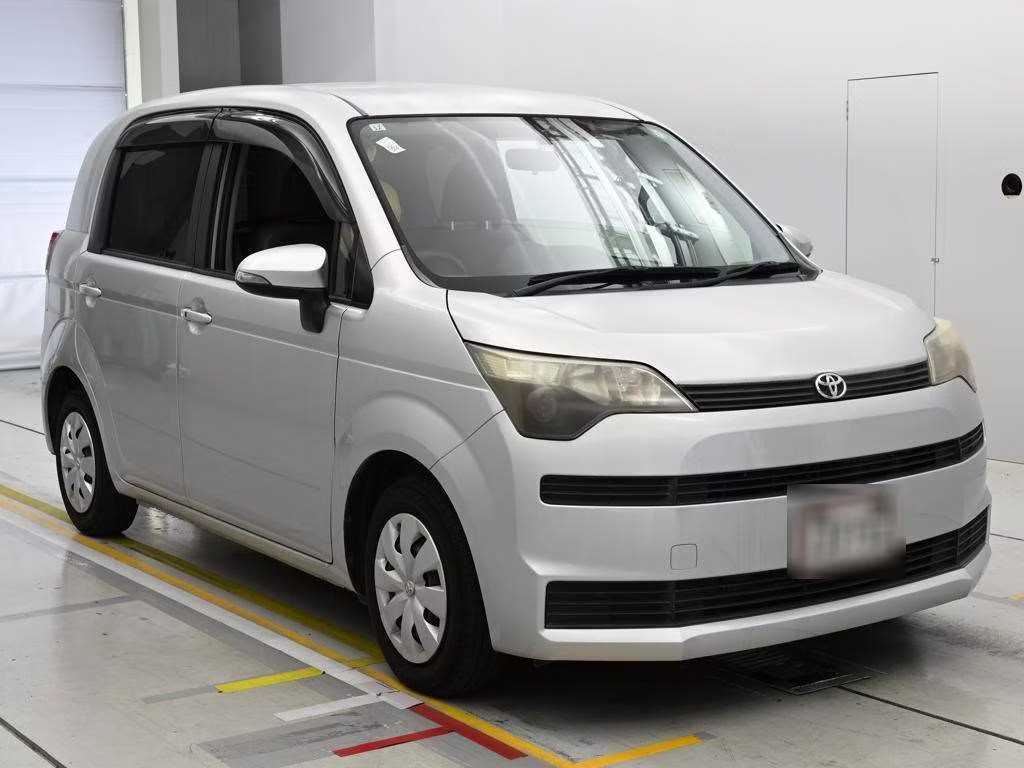 TOYOTA SPADE