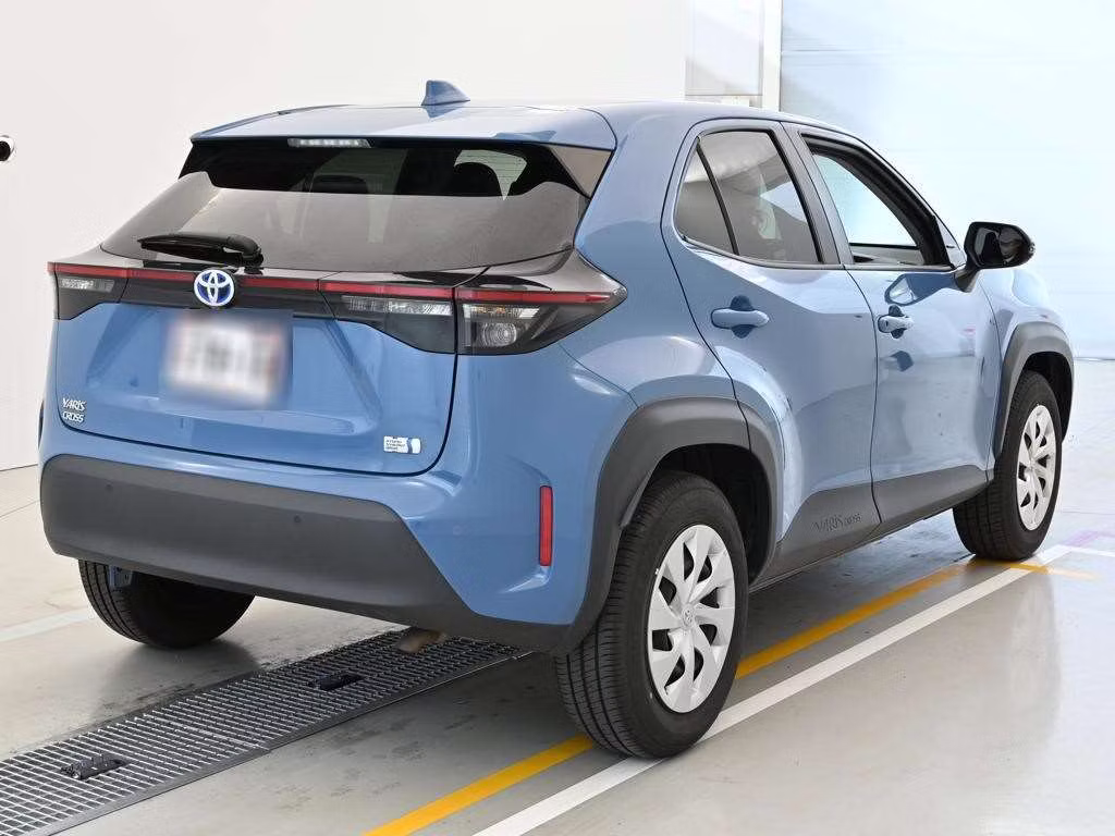 TOYOTA YARIS CROSS