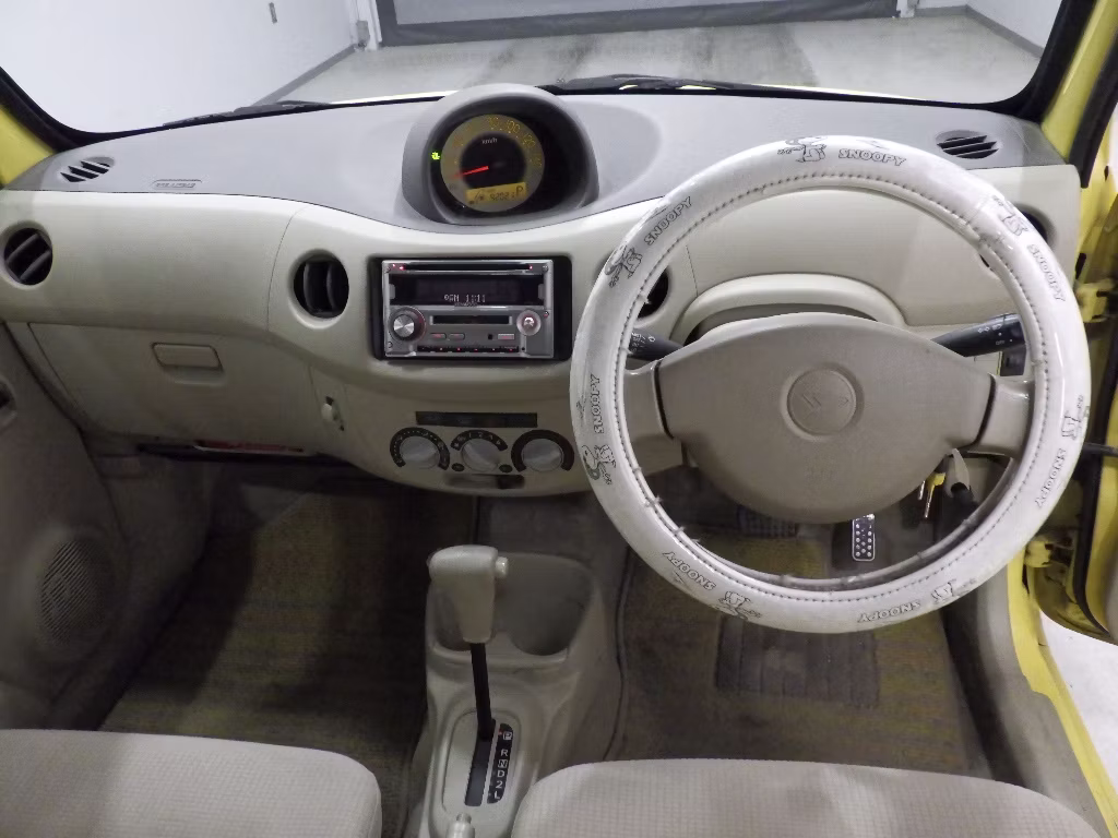 DAIHATSU ESSE