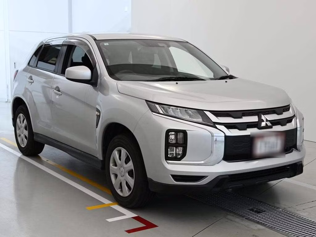 MITSUBISHI RVR