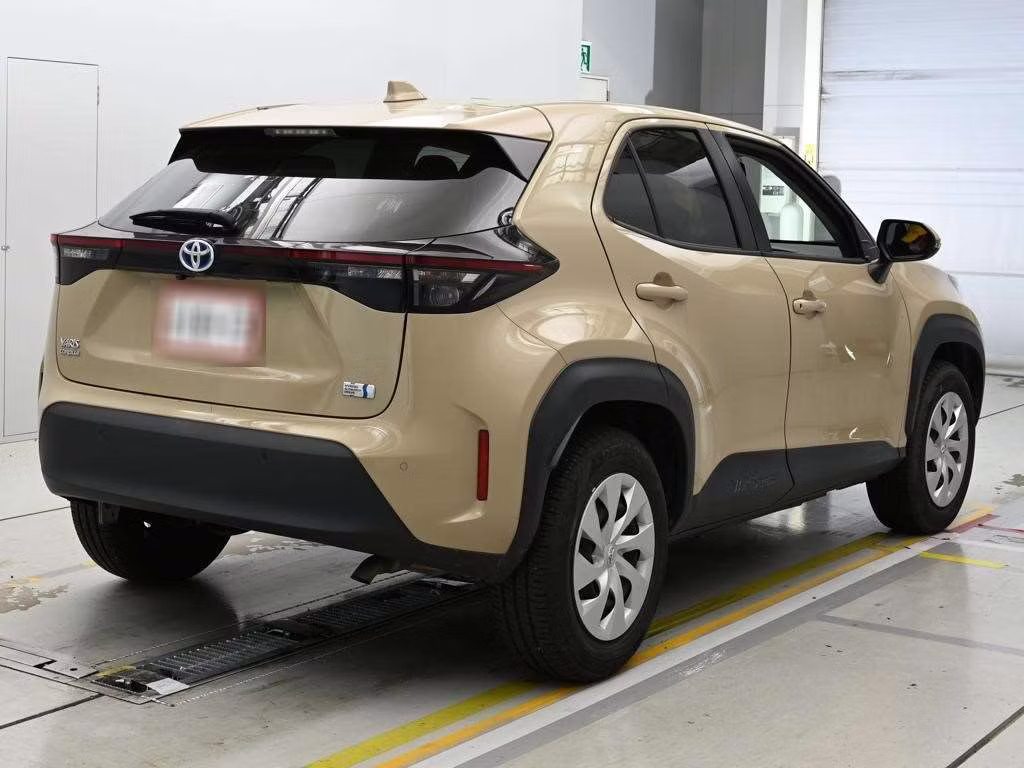 TOYOTA YARIS CROSS