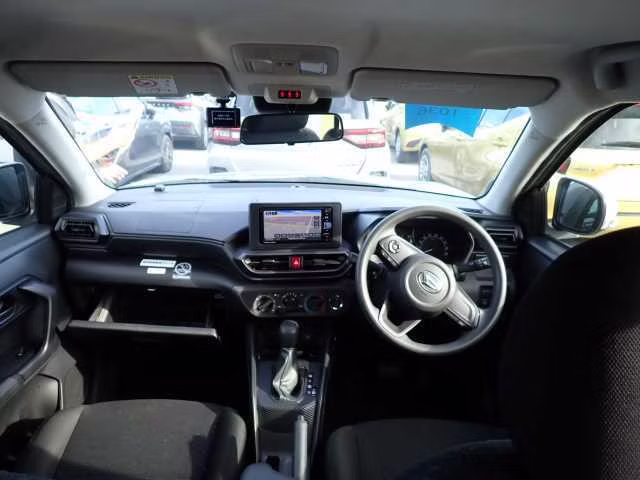 DAIHATSU ROCKY