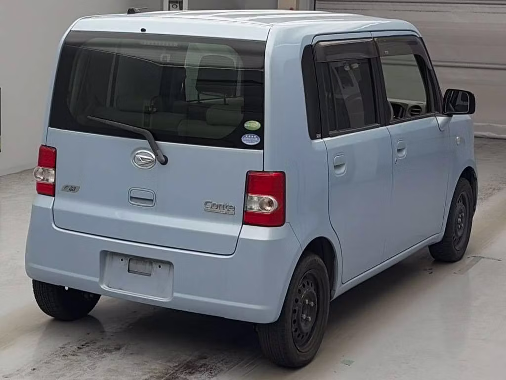 DAIHATSU MOVE CONTE