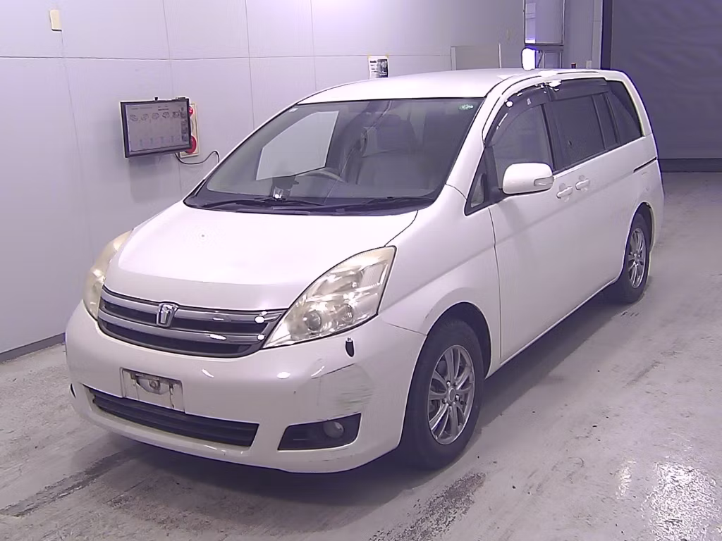 TOYOTA ISIS