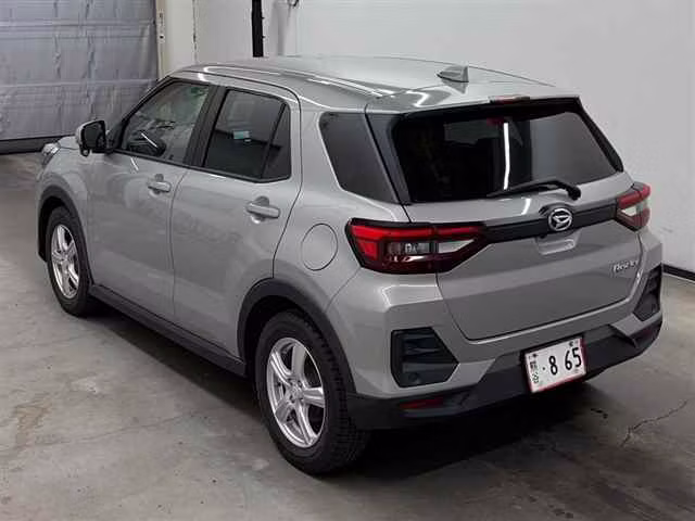 DAIHATSU ROCKY