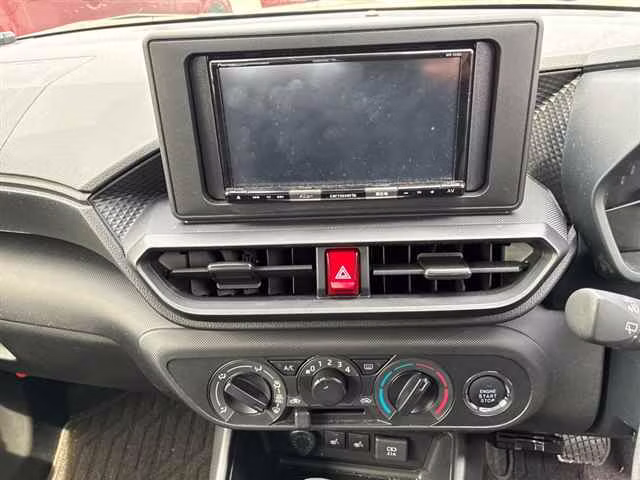 DAIHATSU ROCKY