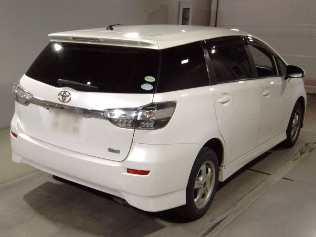 TOYOTA WISH