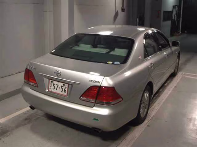 TOYOTA CROWN