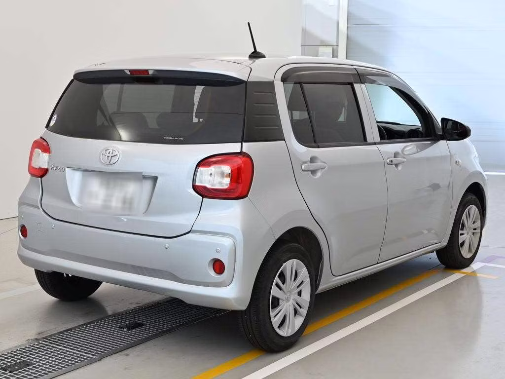 TOYOTA PASSO