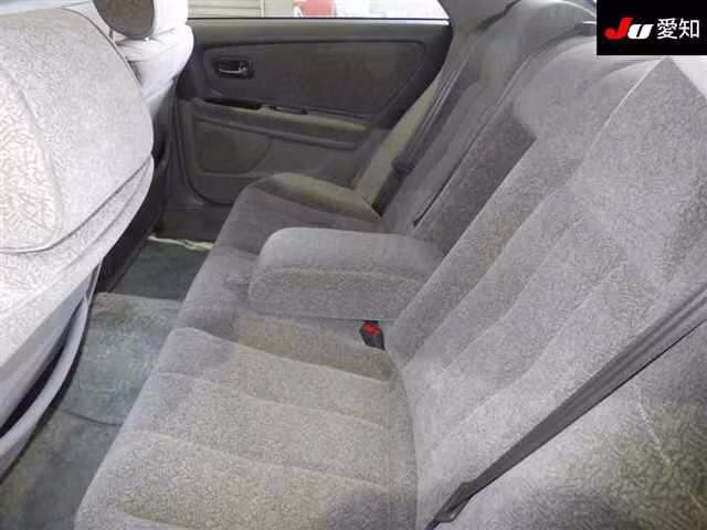 TOYOTA MARK II