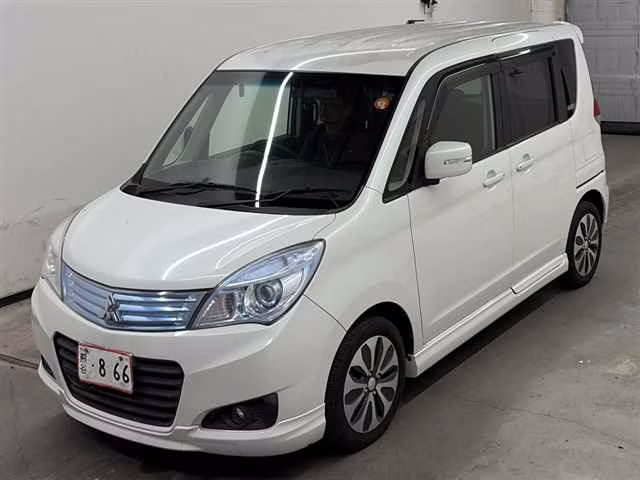 MITSUBISHI DELICA D:2