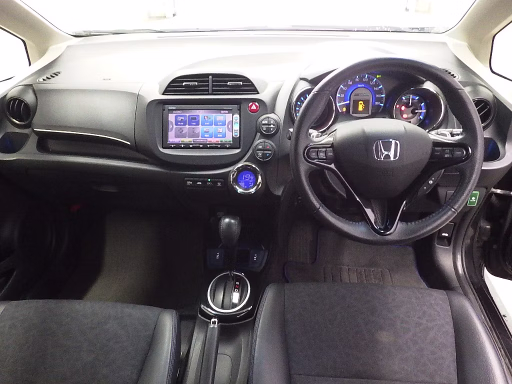 HONDA FIT SHUTTLE