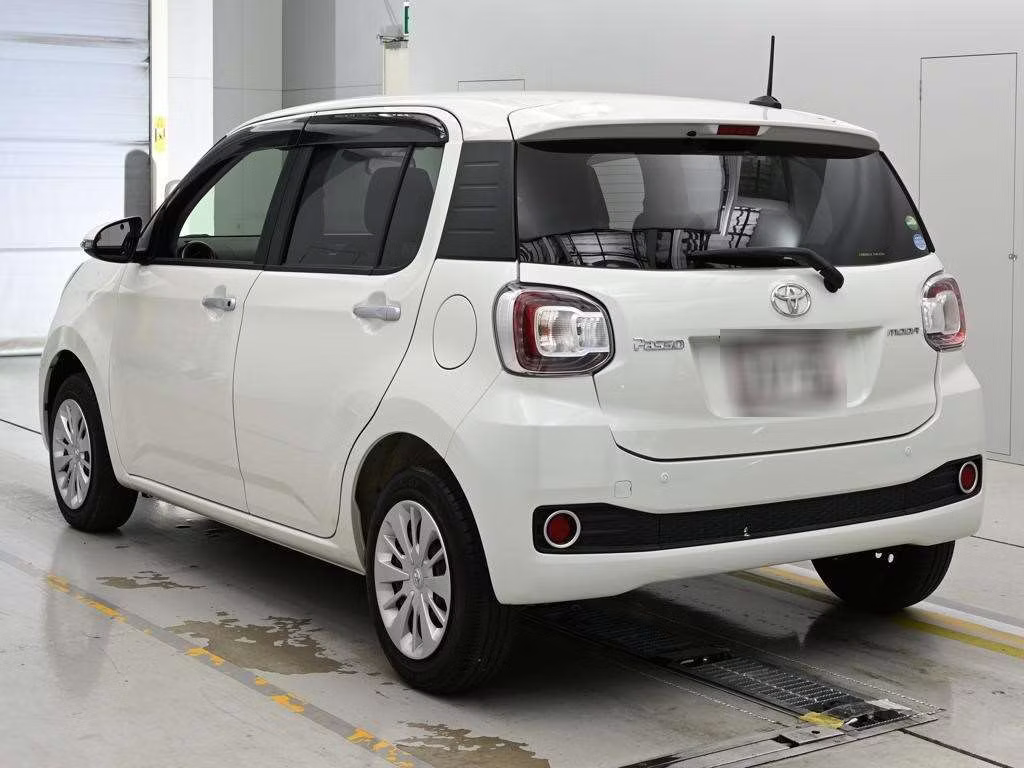 TOYOTA PASSO