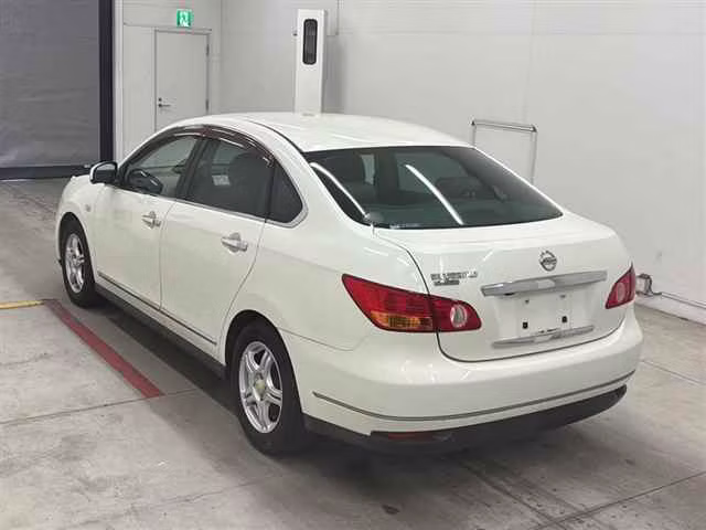 NISSAN BLUEBIRD SYLPHY