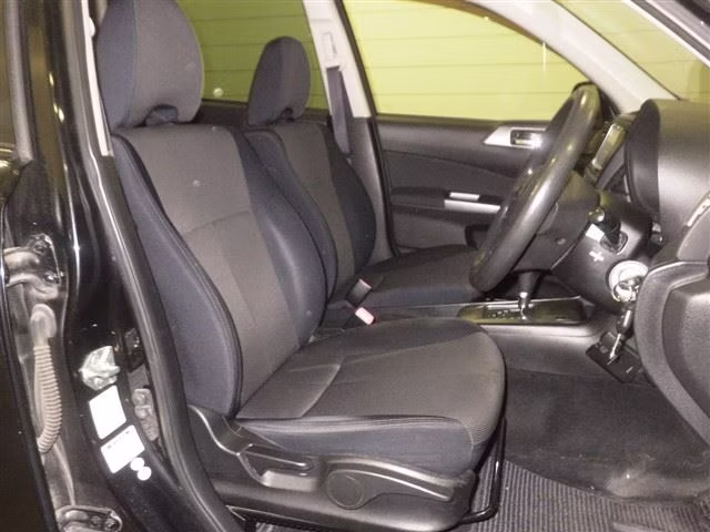 SUBARU EXIGA