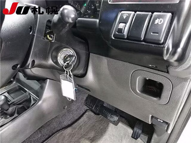 ISUZU BIGHORN
