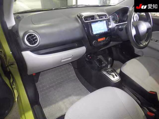 MITSUBISHI MIRAGE