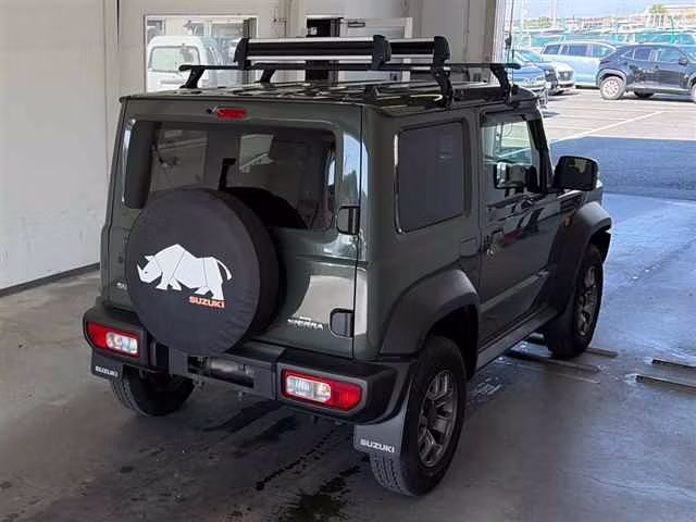 SUZUKI JIMNY SIERRA