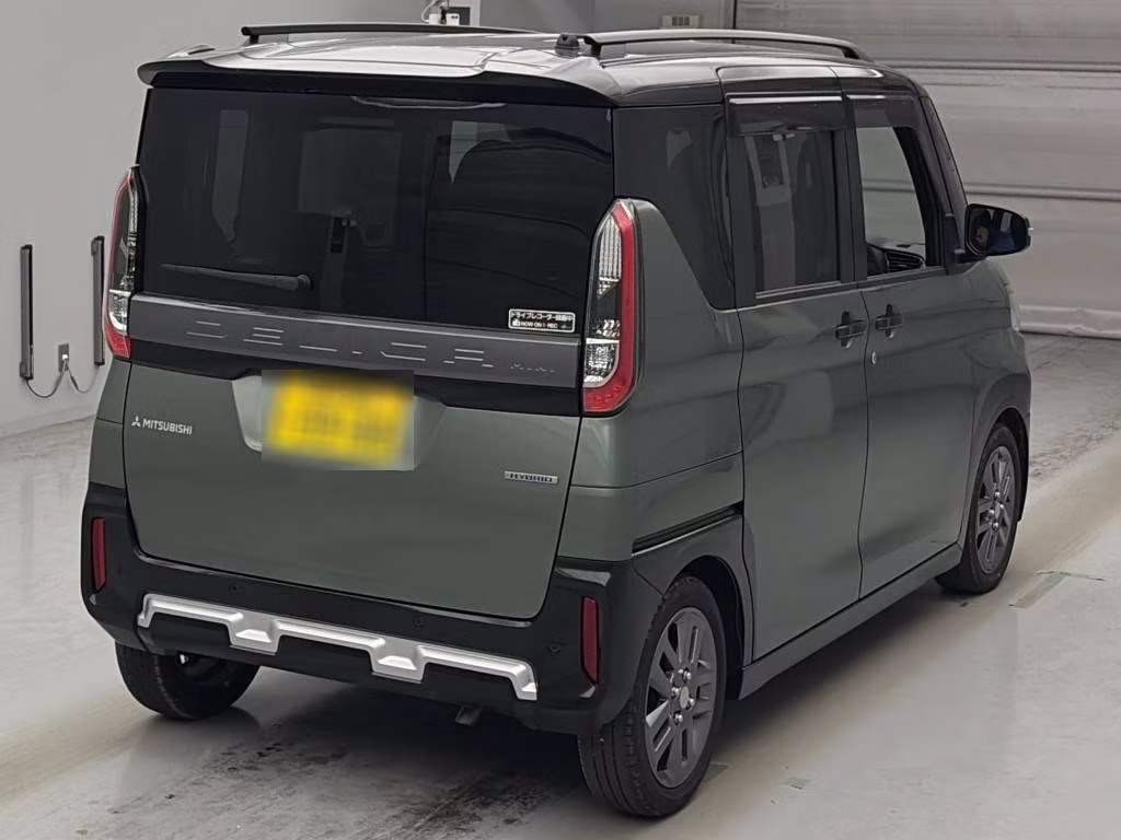 MITSUBISHI DELICA MINI