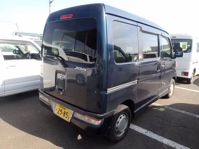 DAIHATSU ATRAI