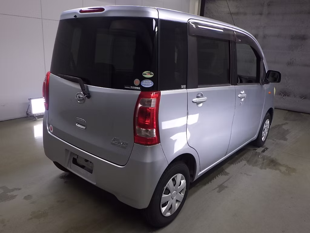 DAIHATSU TANTO EXE