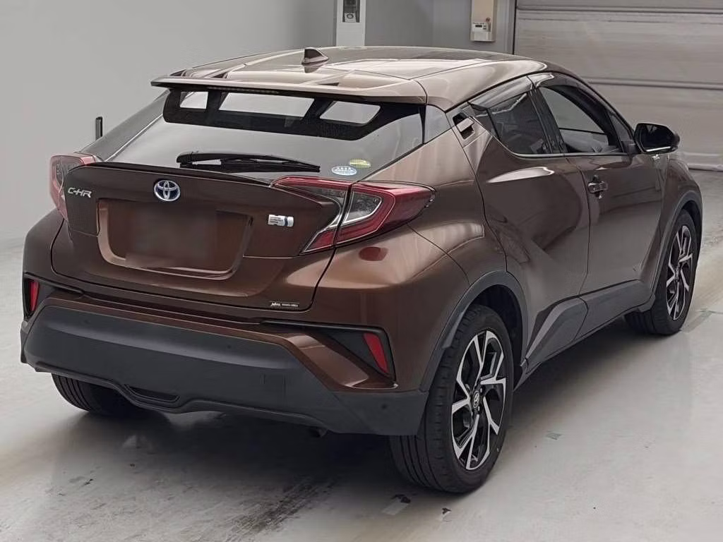 TOYOTA C-HR