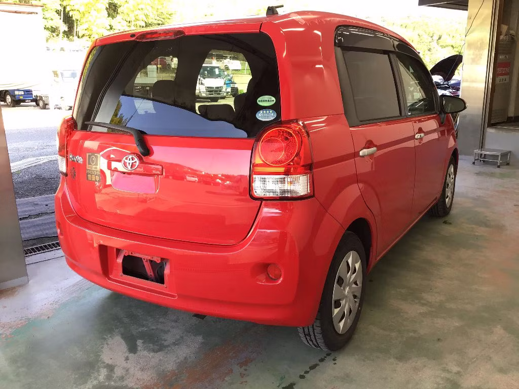 TOYOTA PORTE