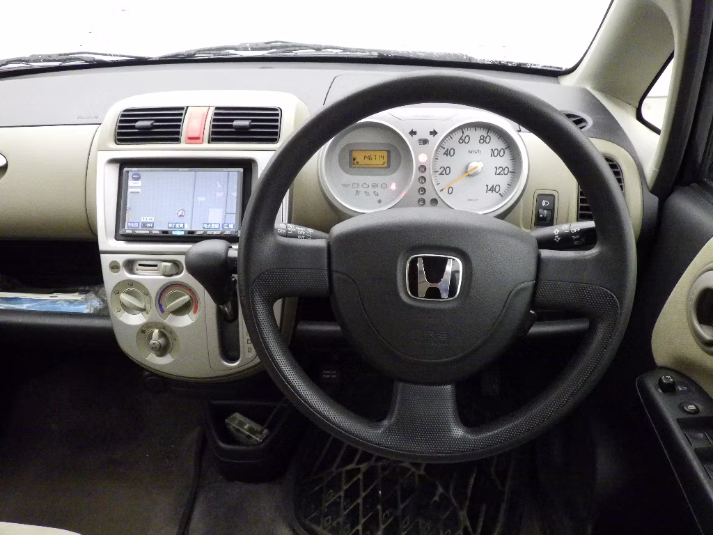HONDA LIFE