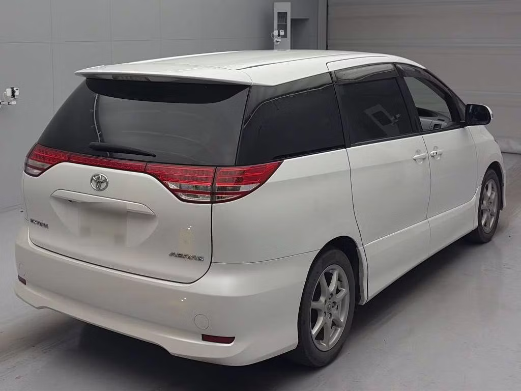 TOYOTA ESTIMA