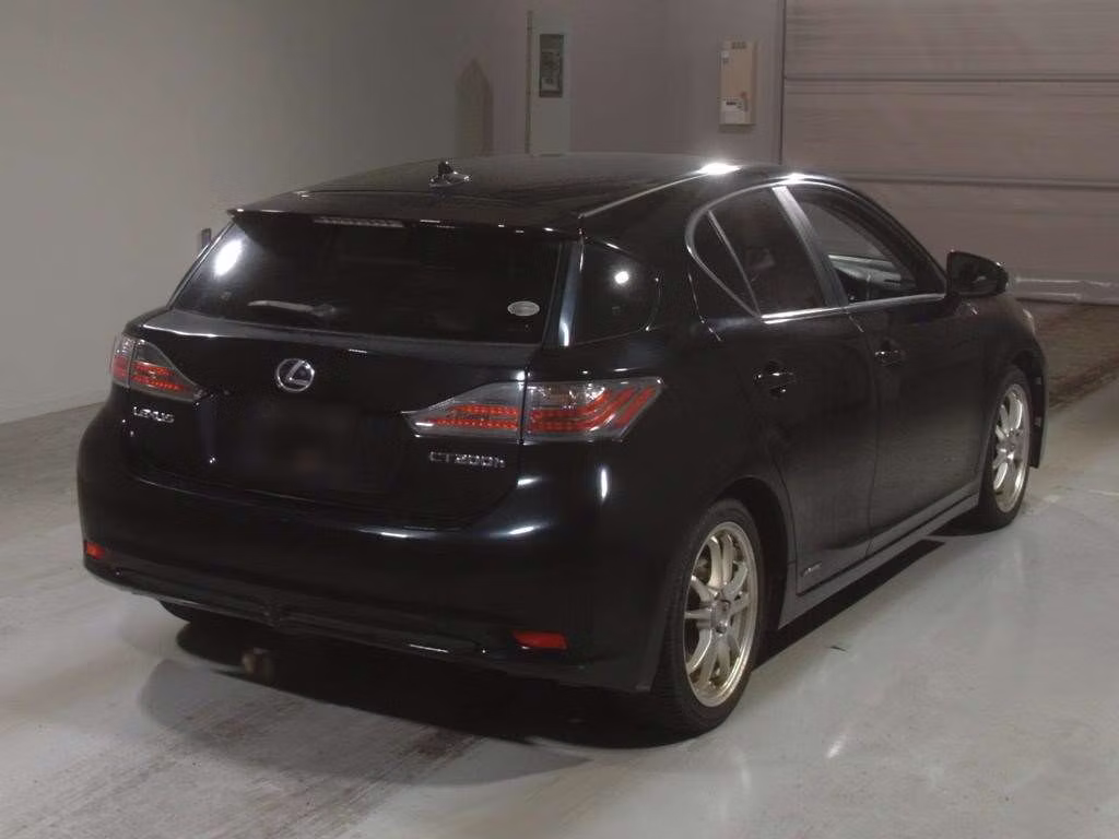 LEXUS CT200H