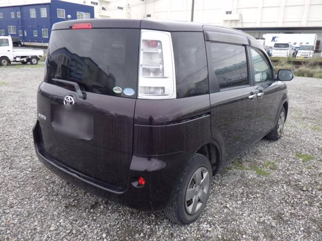 TOYOTA SIENTA