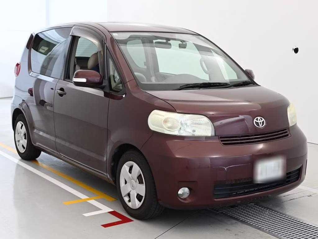 TOYOTA PORTE