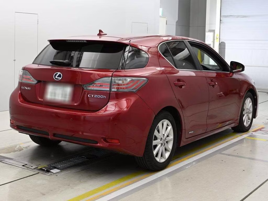 LEXUS CT200H